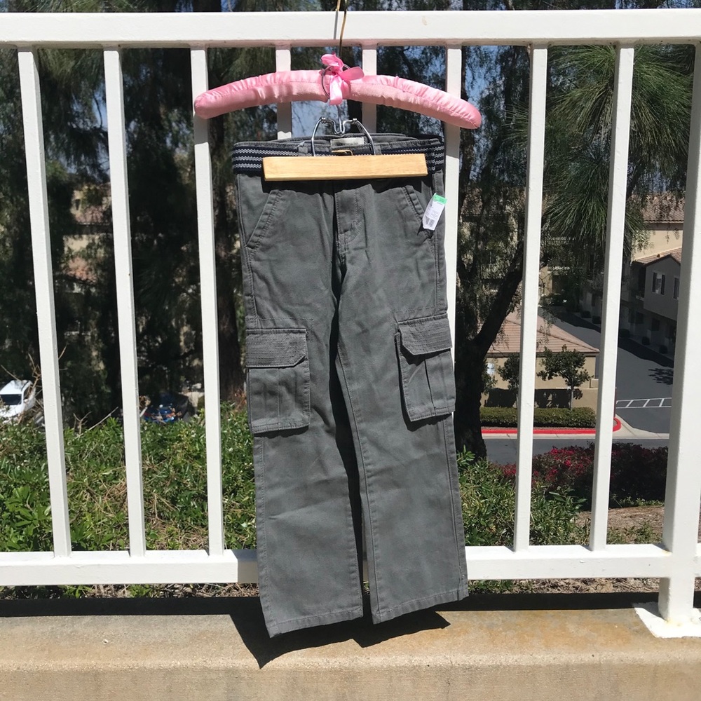 🆕KIDS pants, NWT.